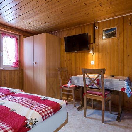 Apartament Haus Alpenblick Saas-Grund Zewnętrze zdjęcie
